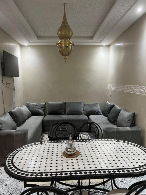 Appartement Proche Aeroport Марракеш Экстерьер фото